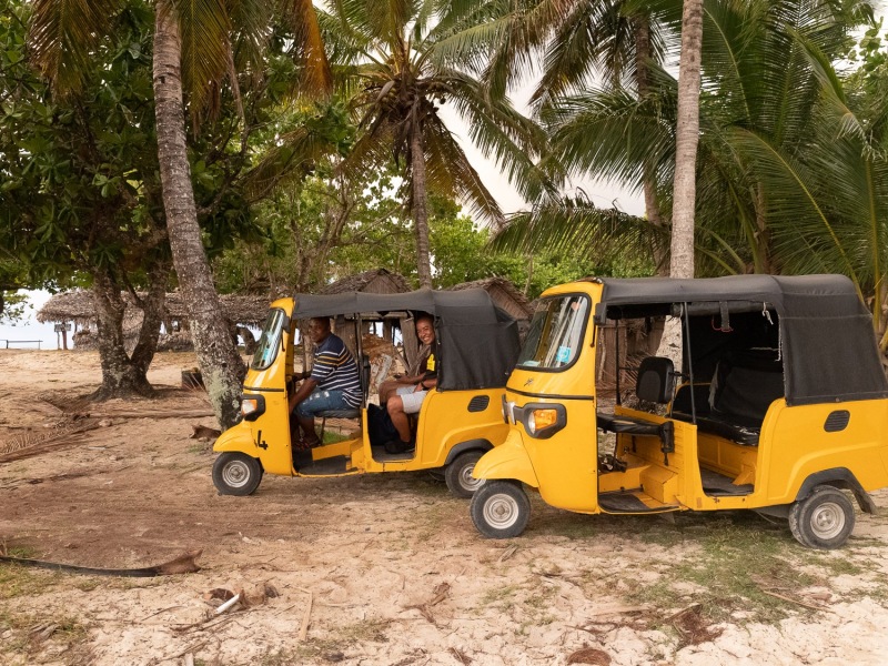 Tuktuk-2